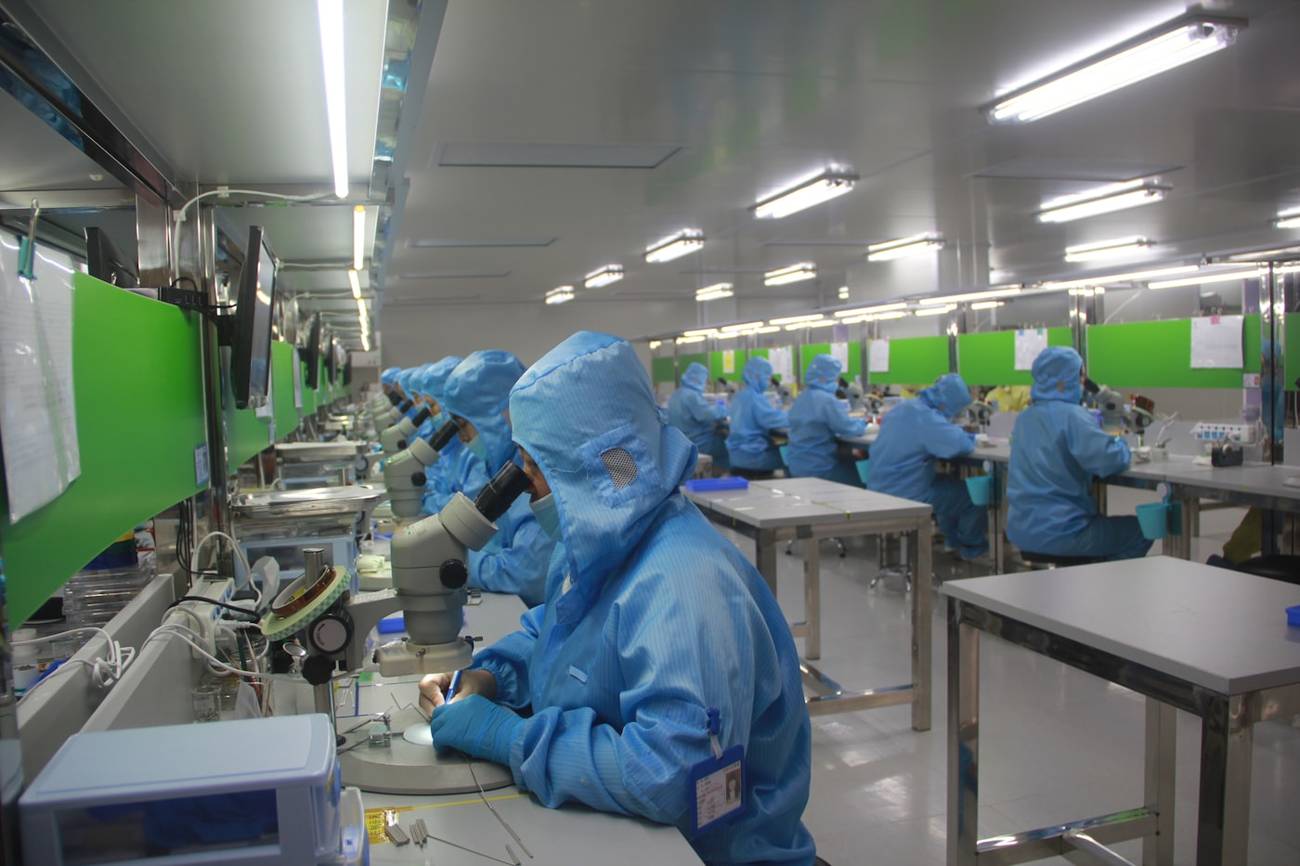 Manufacturing line